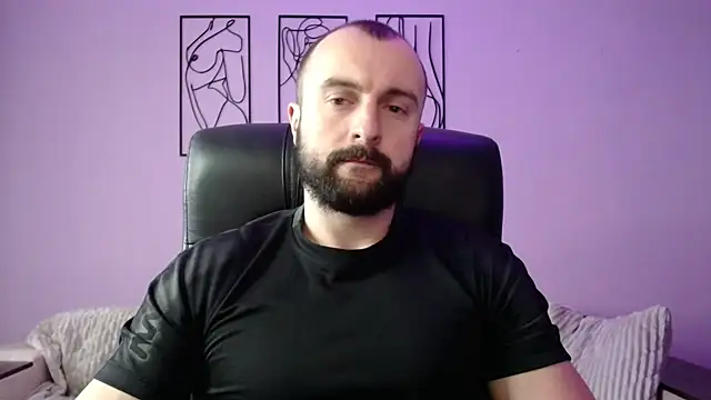 brindlefly6969 online show from 02/05/25, 11:34