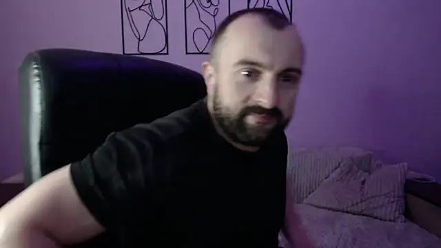 brindlefly6969 online show from 04/01/26, 10:27