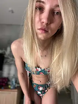 Adelina0001 online show from 12/21/24, 04:36