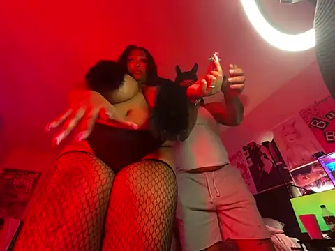 4EVAGLACIERS online show from 03/02/25, 10:03