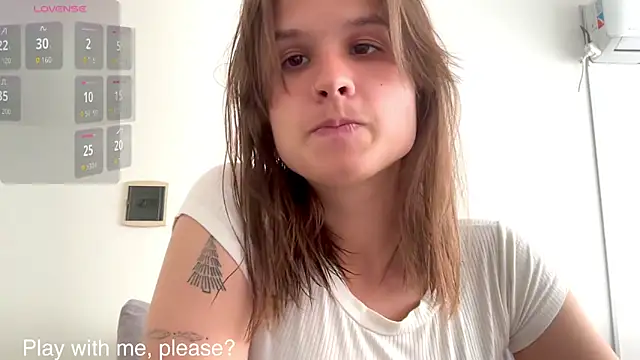 Snapshot of Your_Hand_In_mine chatting on 10/02/25, 05:53 Your Hand In mine online show from 10/02/25, 05:53