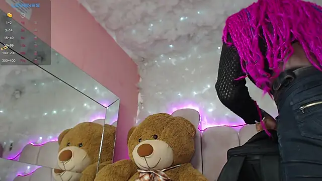 puca ebony online show from 01/24/25, 04:28