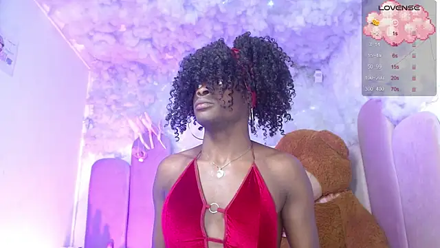 Snapshot of puca_ebony chatting on 12/18/25, 04:46 puca ebony online show from 12/18/25, 04:46