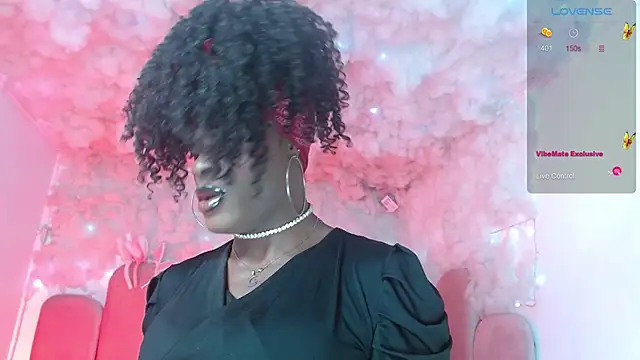 Snapshot of puca_ebony chatting on 02/06/26, 04:43 puca ebony online show from 02/06/26, 04:43