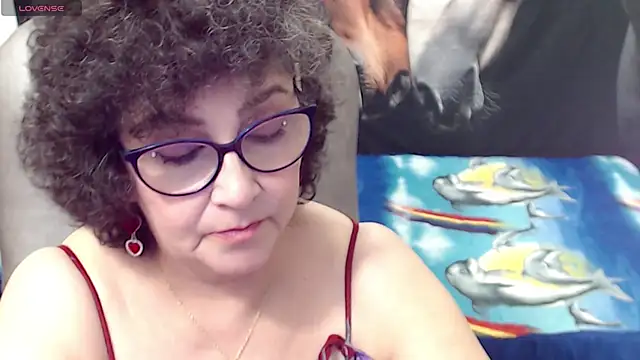 Snapshot of cataleya_mom chatting on 02/22/25, 03:01 cataleya mom online show from 02/22/25, 03:01