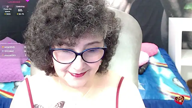 Snapshot of cataleya_mom chatting on 03/08/25, 06:32 cataleya mom online show from 03/08/25, 06:32