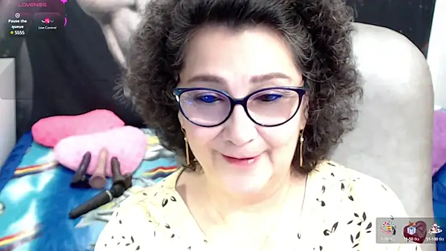 Snapshot of cataleya_mom chatting on 03/11/25, 07:26 cataleya mom online show from 03/11/25, 07:26