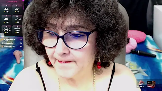 Snapshot of cataleya_mom chatting on 03/15/25, 08:04 cataleya mom online show from 03/15/25, 08:04