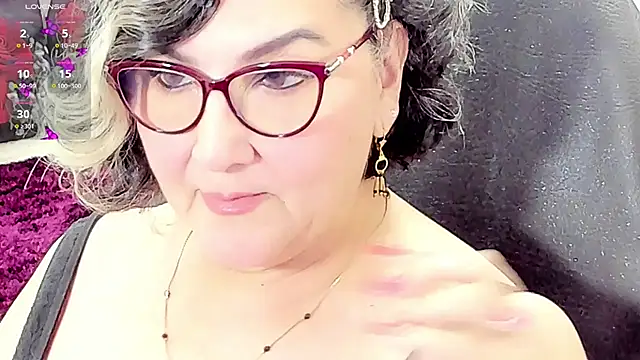 cataleya mom online show from 05/27/26, 02:52