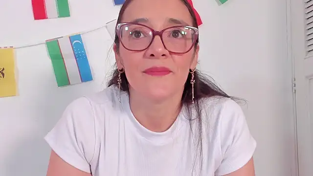 Jessica Herrera  online show from 06/30/26, 10:33