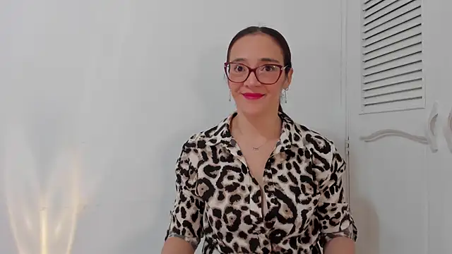 Jessica Herrera  online show from 07/10/26, 01:14