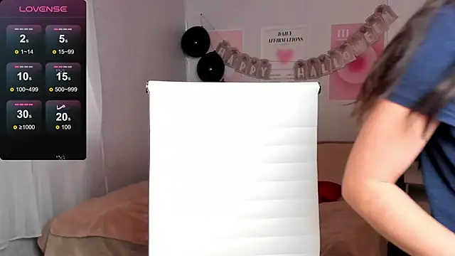 Geisha Anna online show from 10/30/25, 05:42