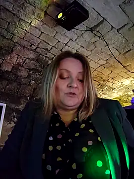 lady charlyne online show from 11/21/25, 08:29