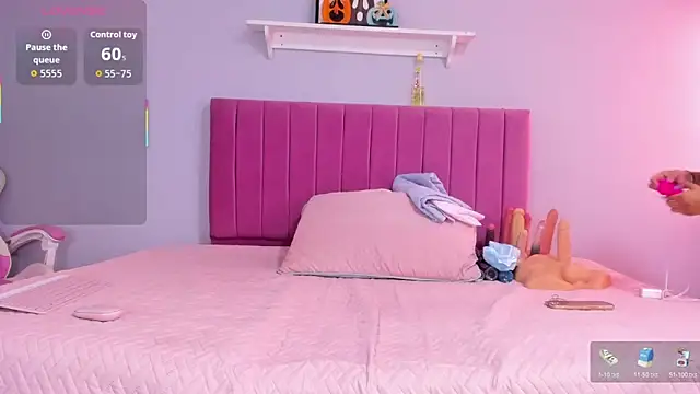 alexa pariss online show from 10/29/25, 08:21