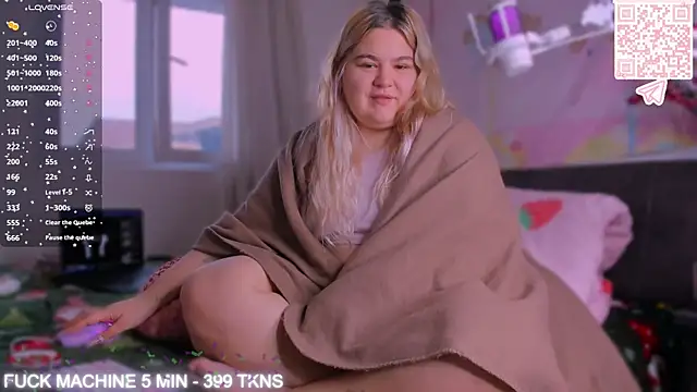 Freakcute  online show from 01/15/26, 03:16