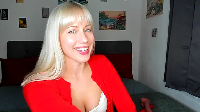 Snapshot of Ad_Astrid chatting on 03/02/26, 03:19 Ad Astrid online show from 03/02/26, 03:19