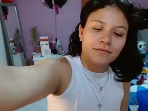 Snapshot of soniafuckboobs chatting on 02/27/25, 03:15 soniafuckboobs online show from 02/27/25, 03:15