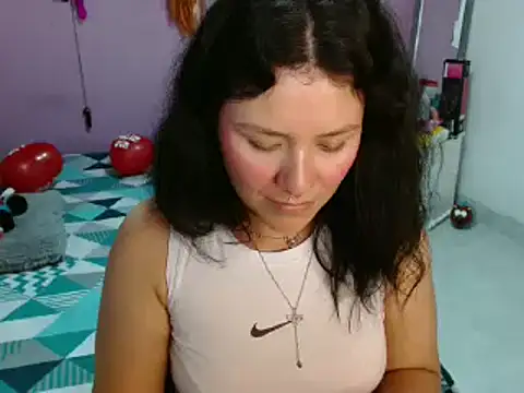 Snapshot of soniafuckboobs chatting on 03/11/25, 03:23 soniafuckboobs online show from 03/11/25, 03:23