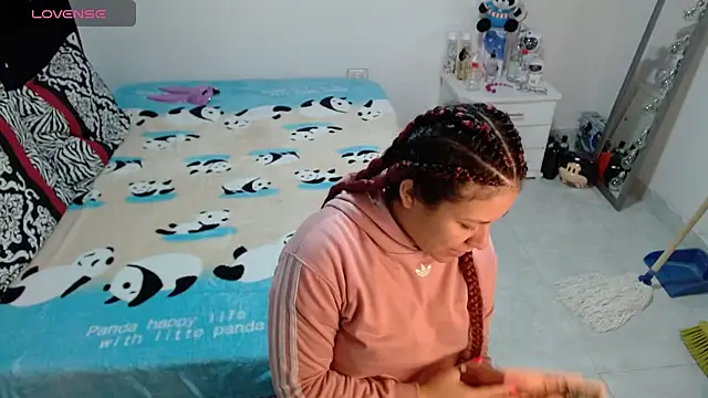 soniafuckboobs online show from 02/19/26, 12:23