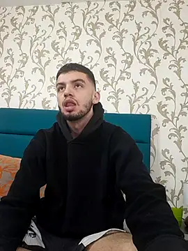 Snapshot of Michael_magno chatting on 02/21/26, 11:00 Michael magno online show from 02/21/26, 11:00