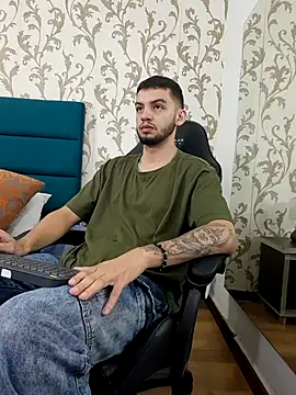 Snapshot of Michael_magno chatting on 02/27/26, 10:15 Michael magno online show from 02/27/26, 10:15