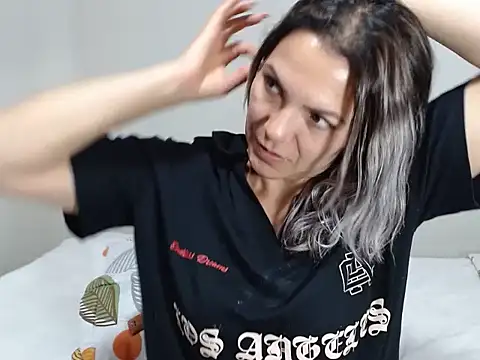 Chantal hott online show from 01/10/25, 03:18