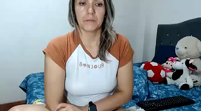 Chantal hott online show from 02/21/25, 02:50