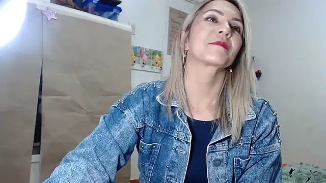 Chantal hott online show from 01/10/26, 07:59