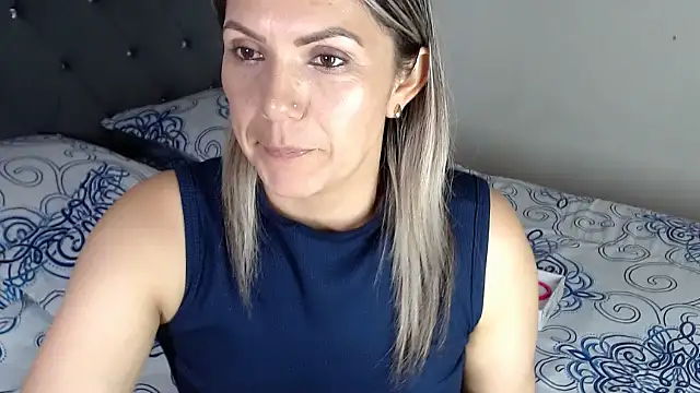 Chantal hott online show from 04/22/26, 07:48