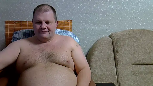 Snapshot of Nilola6 chatting on 12/12/24, 01:17 Nilola6 online show from 12/12/24, 01:17