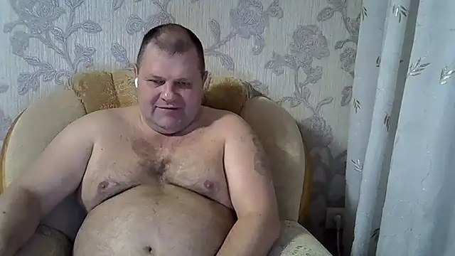 Snapshot of Nilola6 chatting on 01/07/25, 02:10 Nilola6 online show from 01/07/25, 02:10