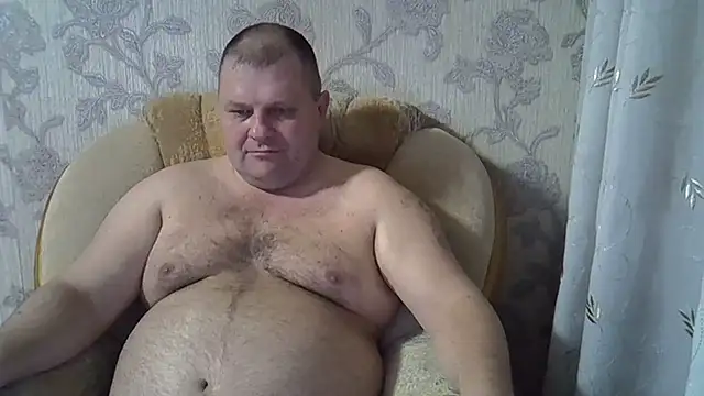 Snapshot of Nilola6 chatting on 02/06/25, 01:10 Nilola6 online show from 02/06/25, 01:10