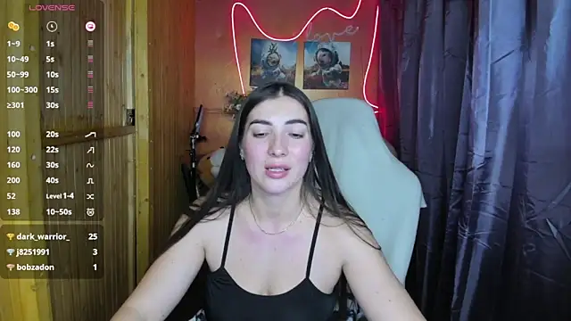 Snapshot of Fiery_Brunette_ chatting on 12/30/24, 07:04 Fiery Brunette  online show from 12/30/24, 07:04