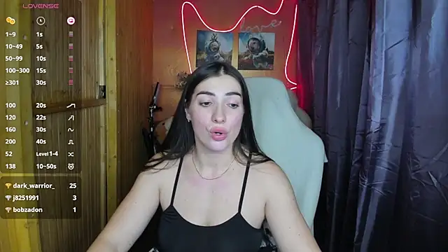 Snapshot of Fiery_Brunette_ chatting on 12/30/24, 07:32 Fiery Brunette  online show from 12/30/24, 07:32