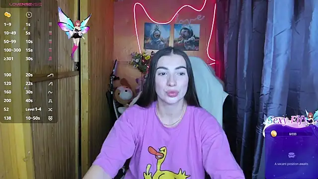 Snapshot of Fiery_Brunette_ chatting on 01/25/25, 07:06 Fiery Brunette  online show from 01/25/25, 07:06