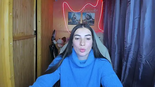 Snapshot of Fiery_Brunette_ chatting on 02/04/25, 02:43 Fiery Brunette  online show from 02/04/25, 02:43