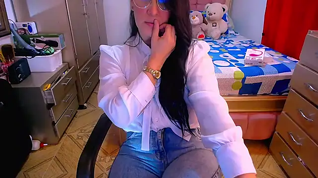 BitterMomXxx online show from 02/13/25, 12:57