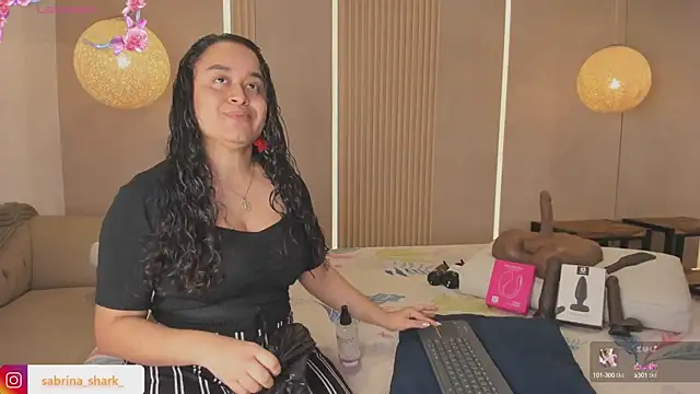 Snapshot of sabrina_shark_ chatting on 09/13/25, 01:49 sabrina shark online show from 09/13/25, 01:49