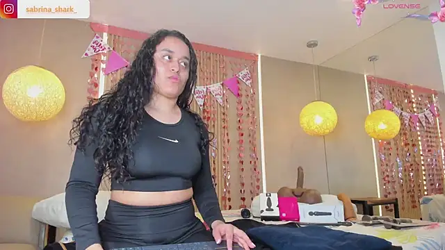 sabrina shark  online show from 02/09/26, 02:48