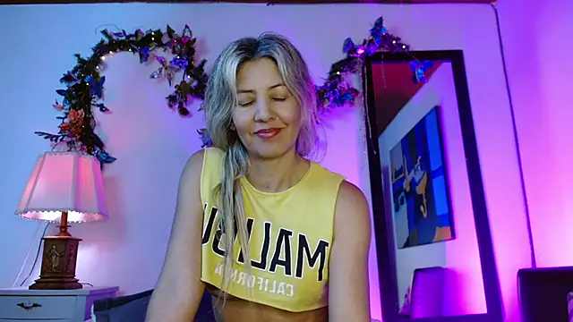 Snapshot of alana_valdiri chatting on 12/29/24, 07:22 alana valdiri online show from 12/29/24, 07:22