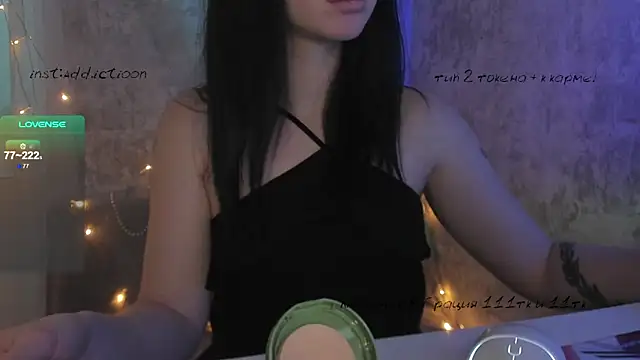 elena addiction online show from 02/02/25, 12:13