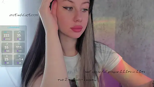 elena addiction online show from 03/17/25, 06:18