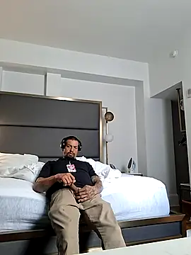 playtyme420691 online show from 11/18/25, 08:02