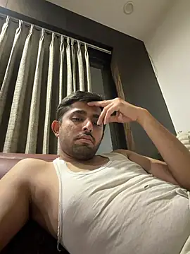 rhuh3991 online show from 04/23/26, 02:41