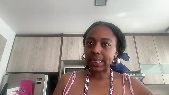 ChocolateCakeQueen online show from 03/19/26, 03:16