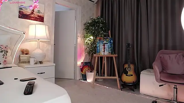 IreneHope online show from 02/11/26, 09:47