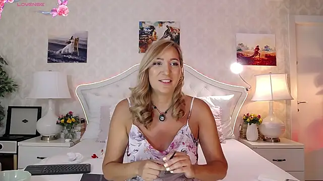 Snapshot of IreneHope chatting on 07/02/26, 08:53 IreneHope online show from 07/02/26, 08:53