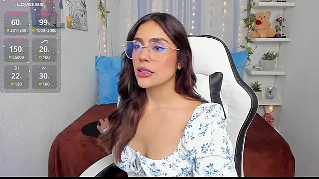 HazzelGray online show from 02/11/25, 03:40