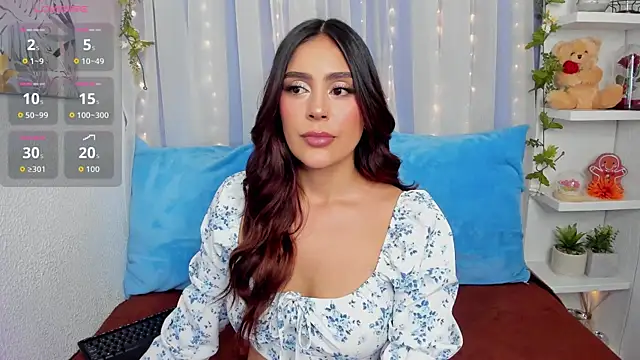 HazzelGray online show from 10/17/25, 03:58