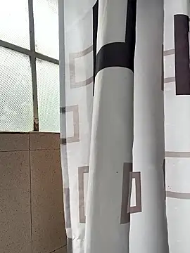 hannahb-e online show from 01/15/26, 04:11